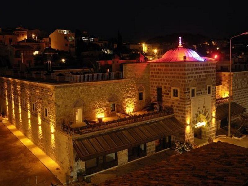 فندق سيسمي كانوني كيرفانساراي هيستوريكال Çeşme المظهر الخارجي الصورة