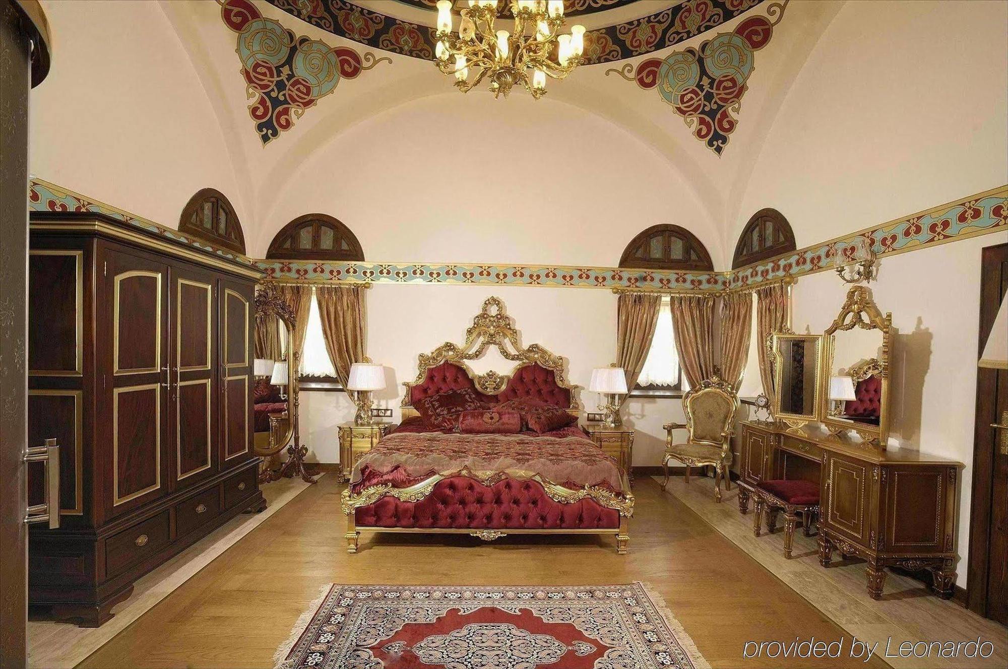 فندق سيسمي كانوني كيرفانساراي هيستوريكال Çeşme الغرفة الصورة